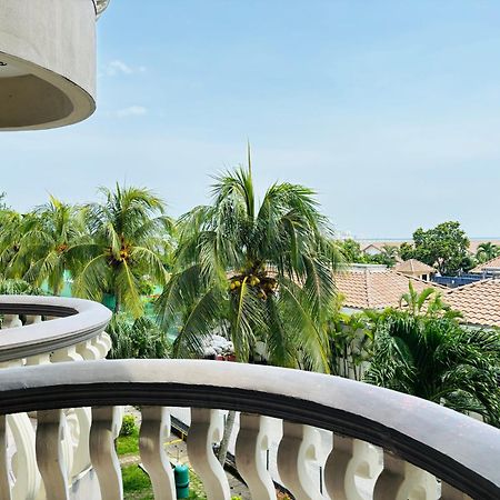 Glory Beach Resort Own Port Dickson Exterior foto
